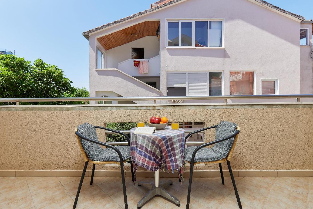 Rosic Apartments Tivat Exterior foto