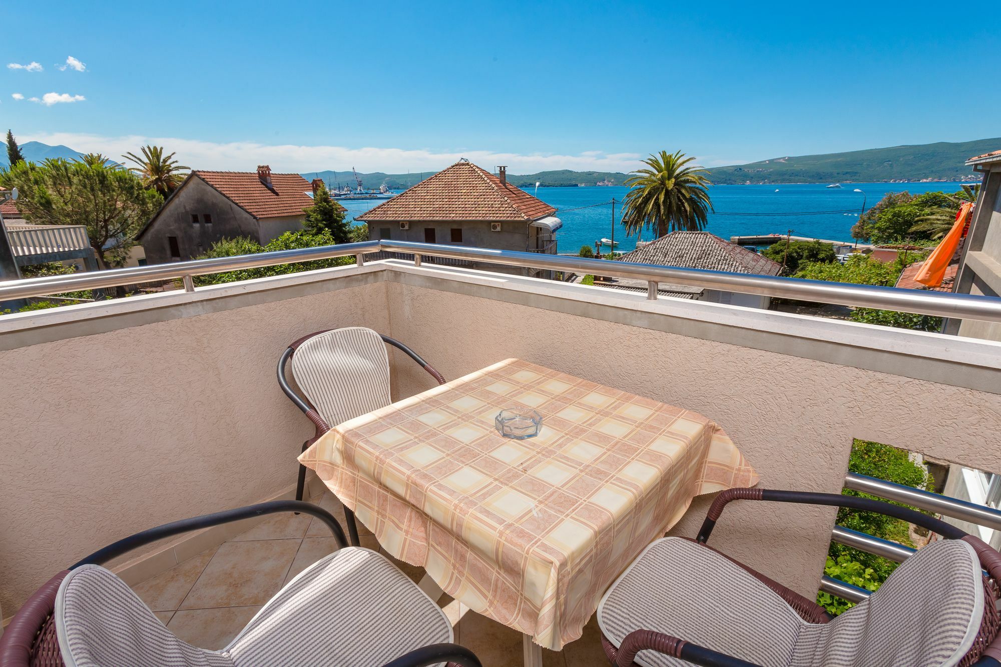 Rosic Apartments Tivat Exterior foto